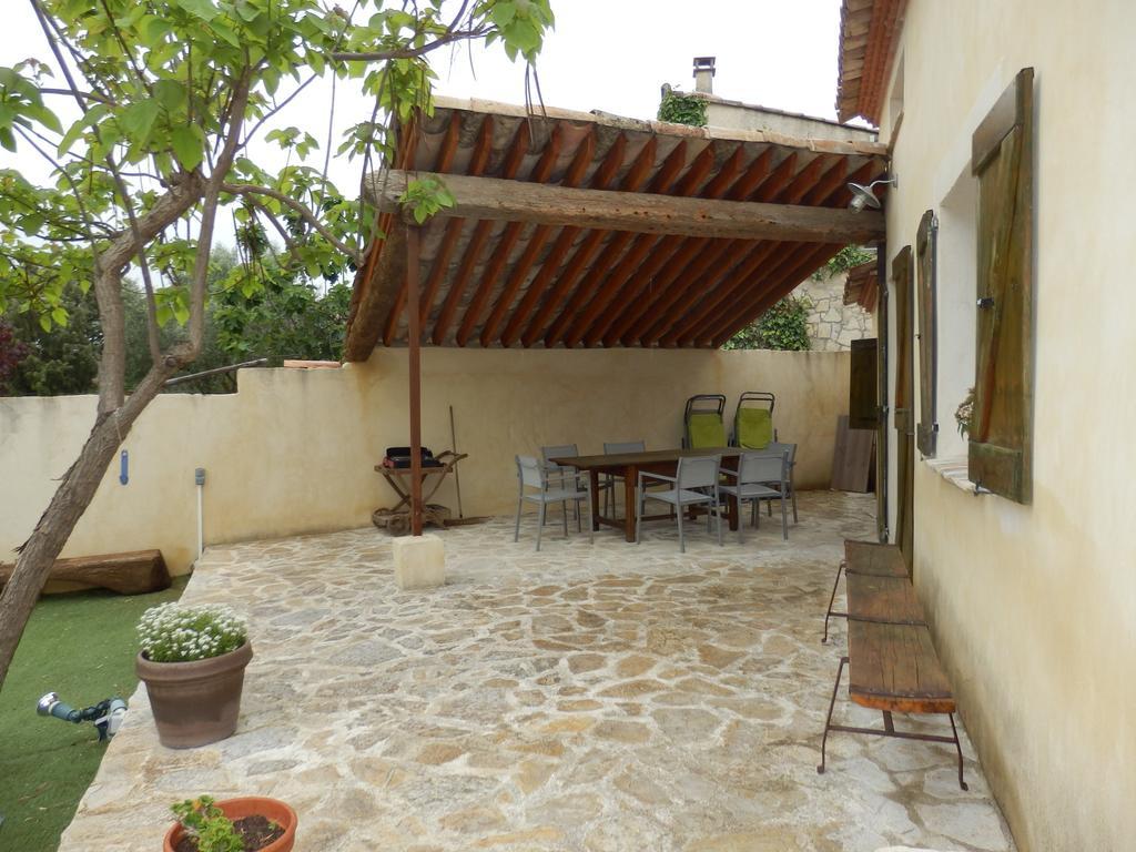 Gite De La Coste Pagano Langlade Exteriér fotografie